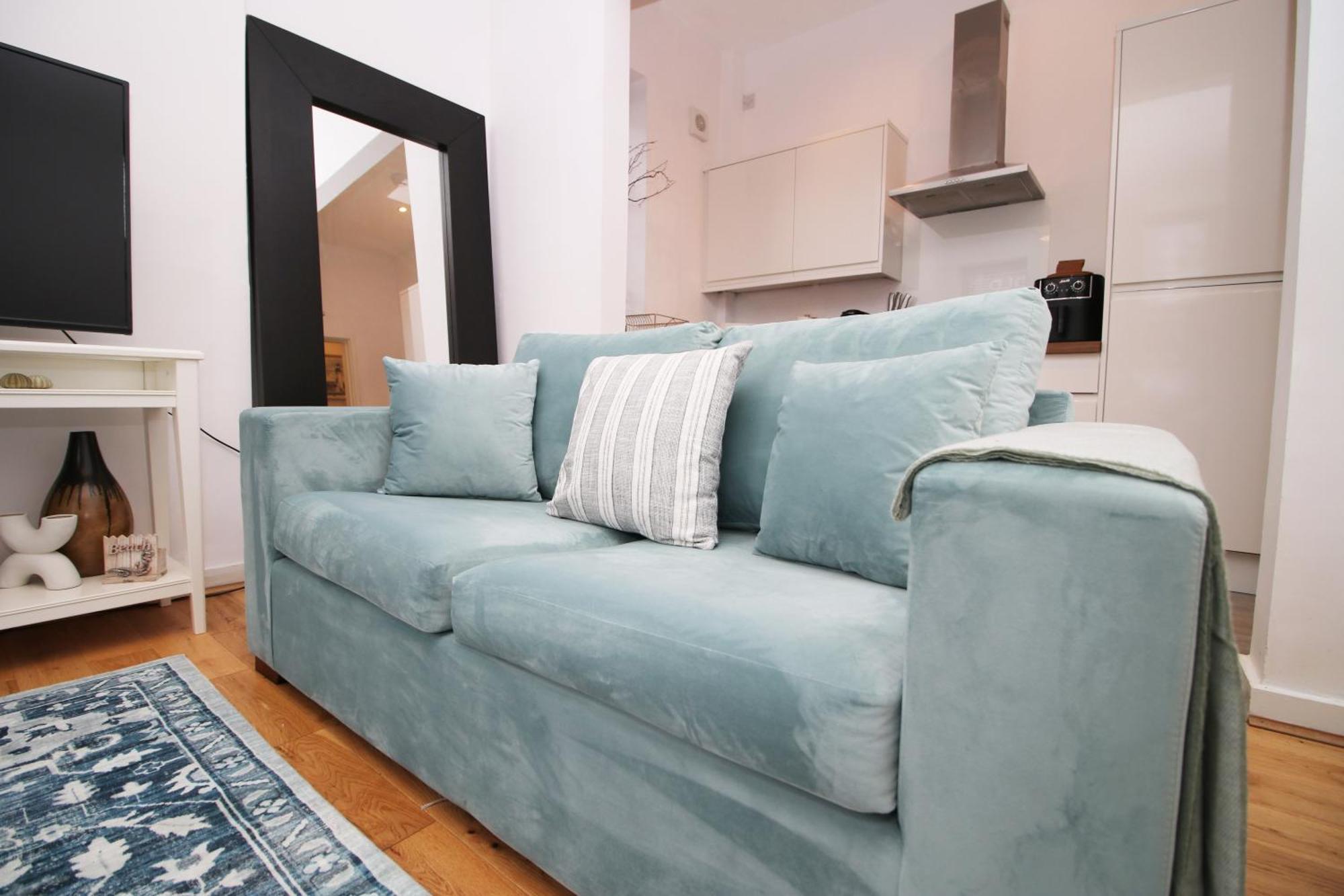 Coastal Penarth Dream! Close To Cardiff Superb Location Near Bars And Restaurants! Dog Friendly And Welcome Breakfast Pack! Esterno foto